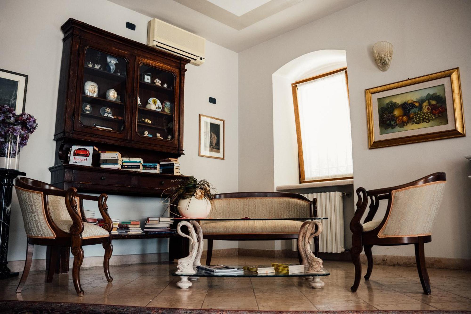 Albergo La Meridiana Castelnuovo del Garda Exterior photo